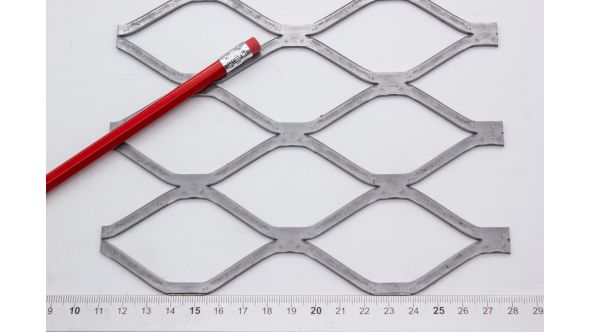 3394F - Large, Expanded Metal, Flattened, Steel Mesh